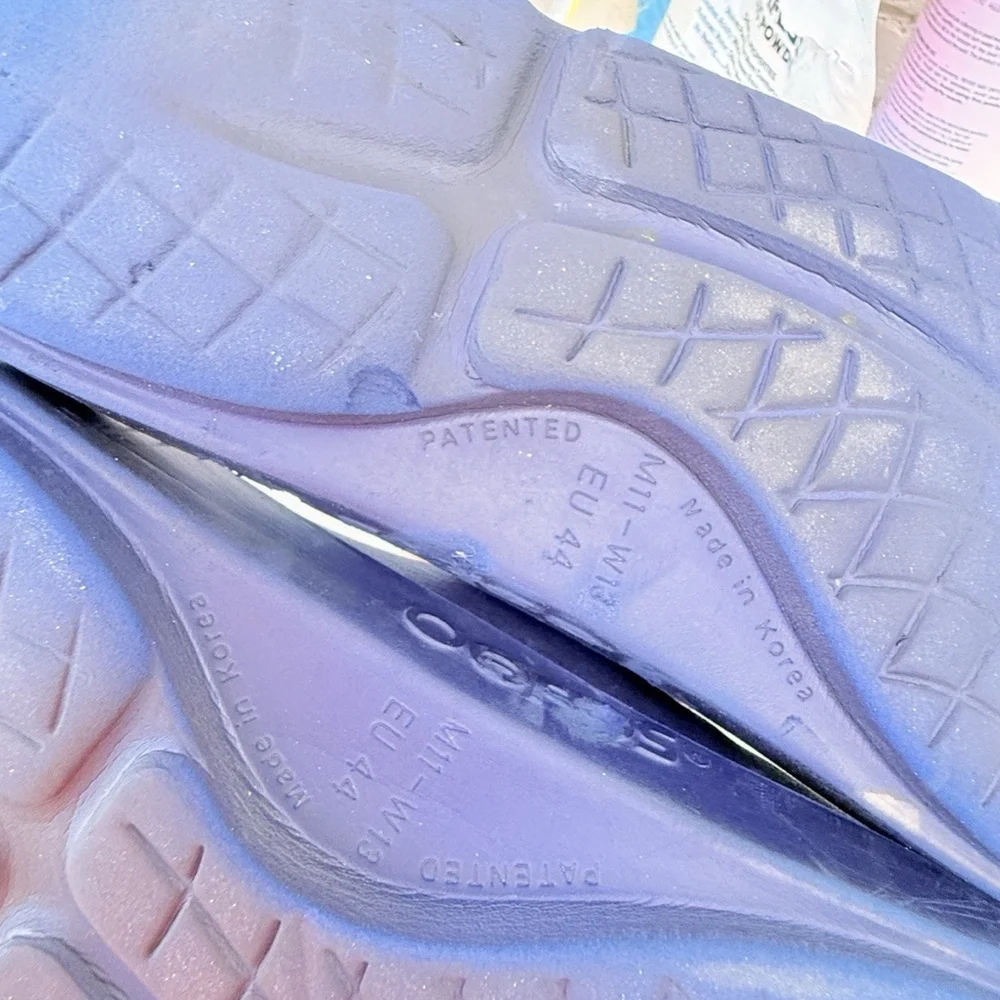 Oofos Ooahh Slide Sandals Size 44 Men 11/ Women 13